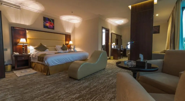 Полулюкс Deluxe Azd Hotel