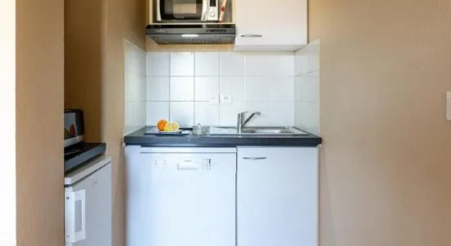 Апартаменты Superior с видом на бассейн Nemea Appart Hotel Green Side Biot Sophia Antipolis