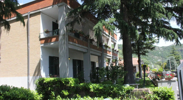 Casa per Ferie Sacro Cuore, Rezervovat Hotel Hotely v Lazio s parkováním, Parkování