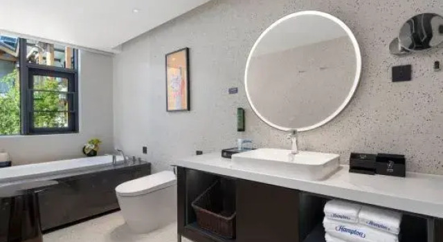 Люкс Hampton by Hilton Lijiang Shuhe