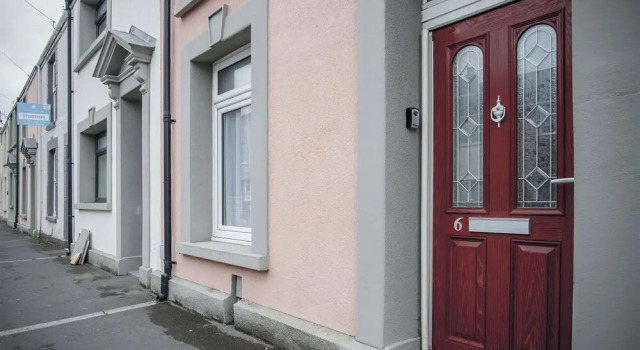 Fleet Street - 2 Bedroom - Swansea, Забронировать Отель Отели Суонси 4 звезды, рядом с Dylan Thomas Birth Place, 4*