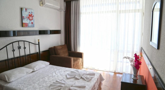 Alevok Hotel, Varaa Hotelli Hotellit Marmara-alue pysäköinnillä, Pysäköinti