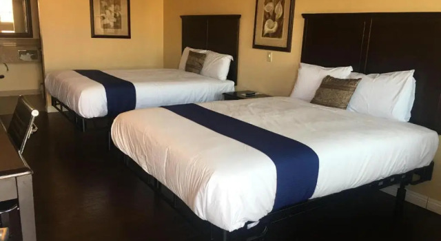 Четырёхместный номер Standard Budget Lodge San Bernadino