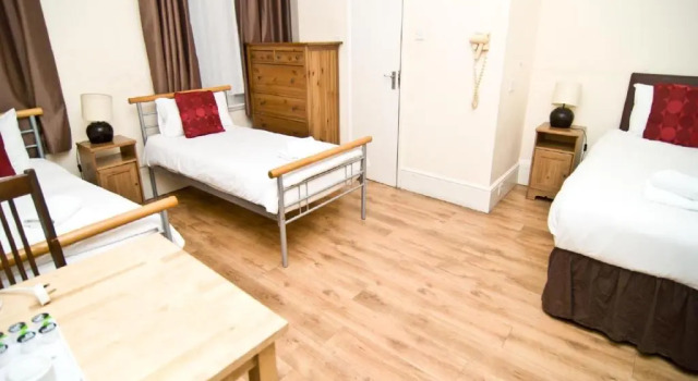 Трёхместный номер Standard The Windmill Hotel