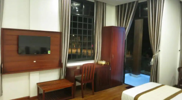 Трёхместный номер Deluxe с балконом Azalea Homestay