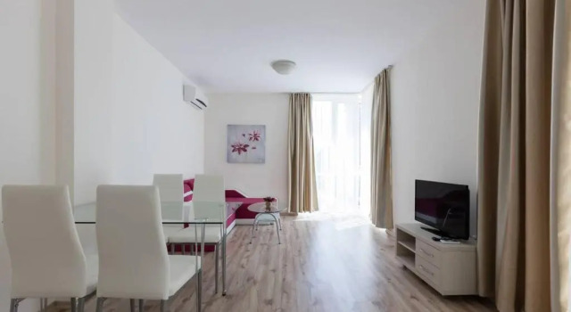 Апартаменты c 1 комнатой с балконом Zevs Residence