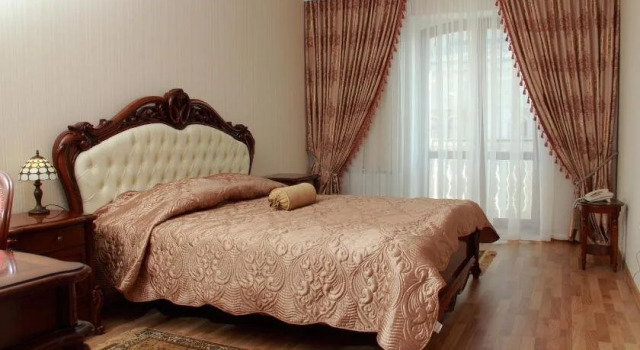 Hotel Aristokrat, Reserva ahora Hotel Poltava Poltava