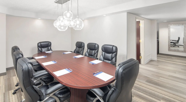 Люкс c 1 комнатой Holiday Inn Express & Suites Greenville-I-85 & Woodruff Rd by IHG