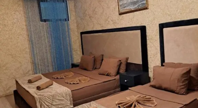 Camera Deluxe Gold&SPA Naftalan