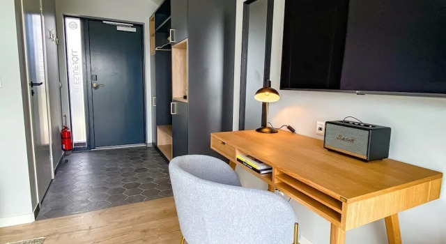 Трёхместный семейный номер Standard Magma Hotel
