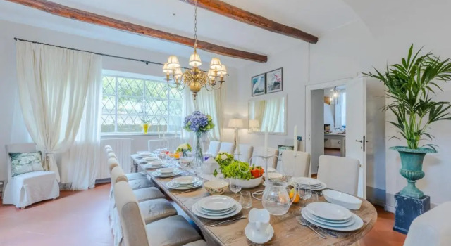 Villa Elizabeth, Varaa Villa Hotellit Capannori aamiaisella, Aamiainen
