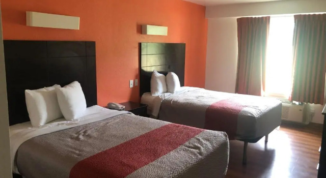 Четырёхместный номер Deluxe Motel 6 Peoria, IL