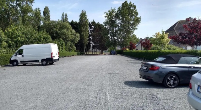 Joy Lotus 105, Rezerwuj Hotel Hotele w Bruksela z parkingiem, Parking