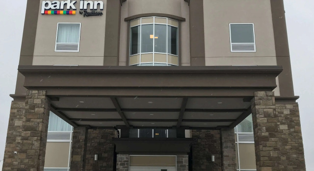 Park Inn by Radisson Brampton, ON, Забронировать Отель Брэмптон Greater Toronto Area