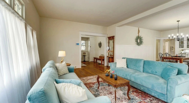 Steps to Main St! Restored Sonora Bungalow w/ Yard, Book Feriehus Sonora 