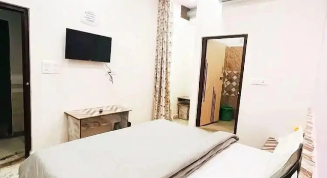Hotel SS Palace & Restaurant