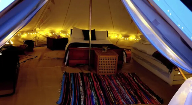 Chestnut 6m xl Bell Tent, log Burner, nr Whitby