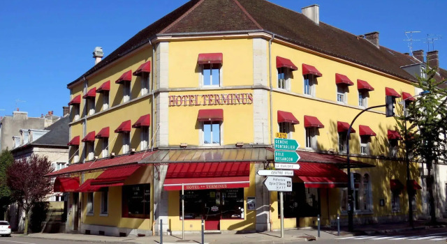 Logis Au Terminus, Boek Hotel Hotels in Franche-Comte met ontbijt, Ontbijt