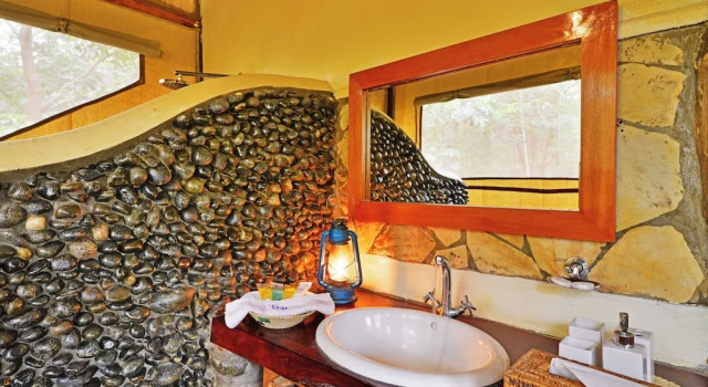 Ishasha Jungle Lodge, 预订 酒店 乌干达西部国家公园 Western Uganda