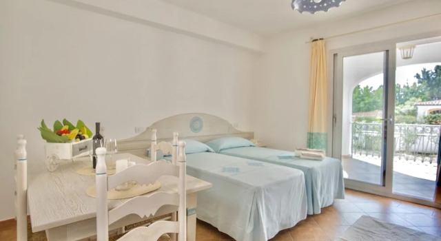 Апартаменты Classic Apartments with air conditioning in Orosei