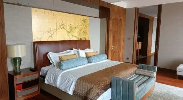 Люкс Presidential Swan Lakeview Hotel
