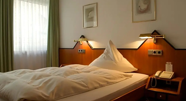 Hotel Restaurant Bären, Забронировать Отель Отели Фройденштадт 3 звезды, 3*