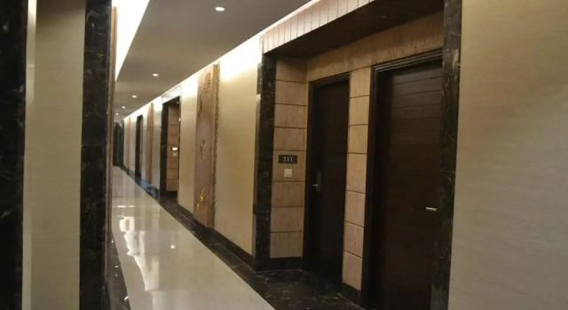 Suite Hotel Shrinath Palace
