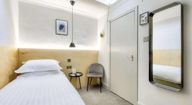 Номер Standard The Castle Hotel