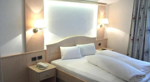 Двухместный номер Standard с балконом Hotel Schwarzbachhof