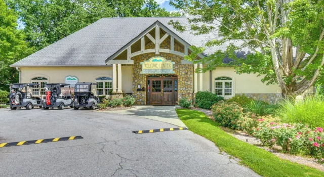 Hike, Golf & Swim: Blue Ridge Cabin Escape, Reserva ahora Hotel Clayton Georgia