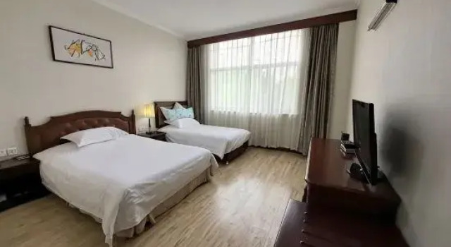 Люкс Rongcheng Shi Island Hotel (Shi Island Renjia Scenic Area)