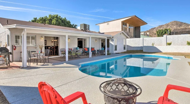 Коттедж Heated Pool, Views, & Trail Access: Phoenix Escape