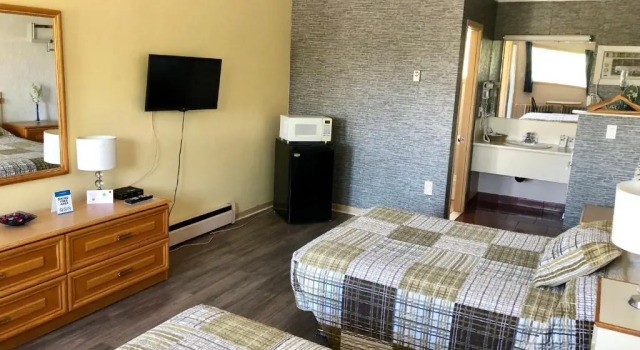 Четырёхместный номер Standard Motel Belle Riviere