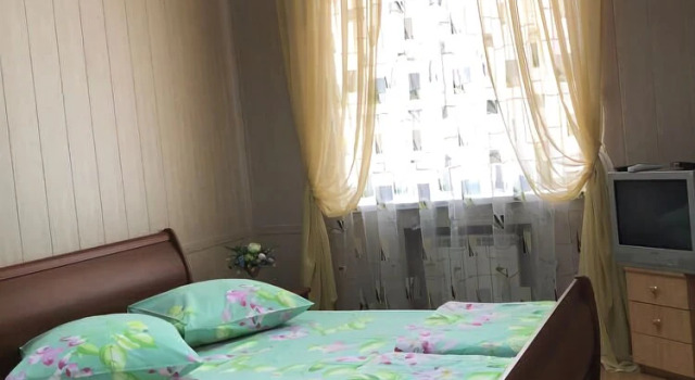 Guest House Lari, Забронировать Гостевой дом Невинномысск Кочубеевское, рядом с Кинотеатр Мир
