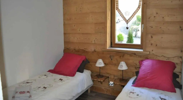 Le Chalet Du Pic SPA privé & Fitness, Забронировать Шале Виллы Овернь-Рона-Альпы, Вилла