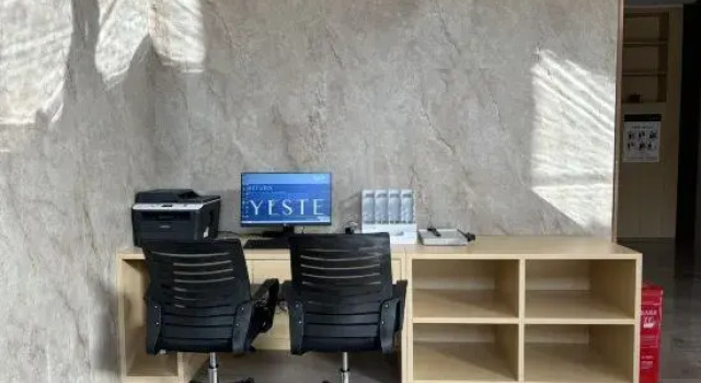 Yeste International Hotel (Yingjiang Bus Passenger Station), Rezerwuj Hotel Dehong Yunnan