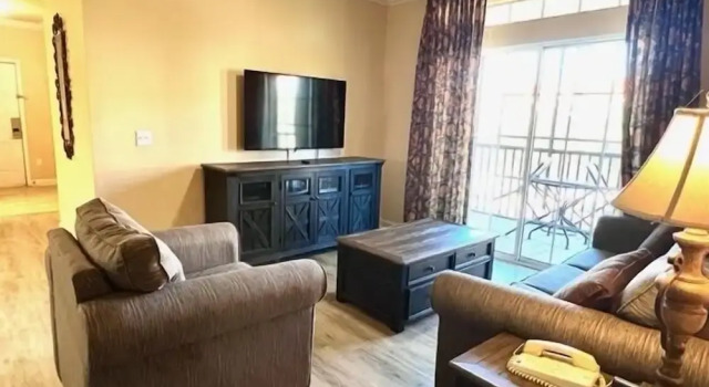 1351tul Unit 1301 - Tuscana Resort 3 Bedroom Condo by RedAwning