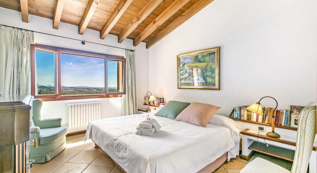 Villa Tierraseca, Book Villa  
