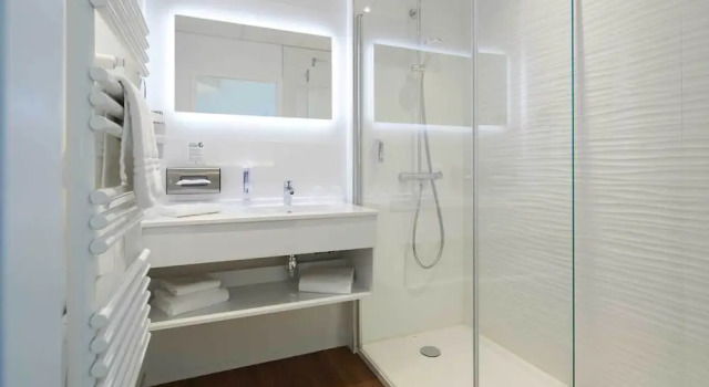 Номер Executive Westotel Taverny - Paris Val-dOise