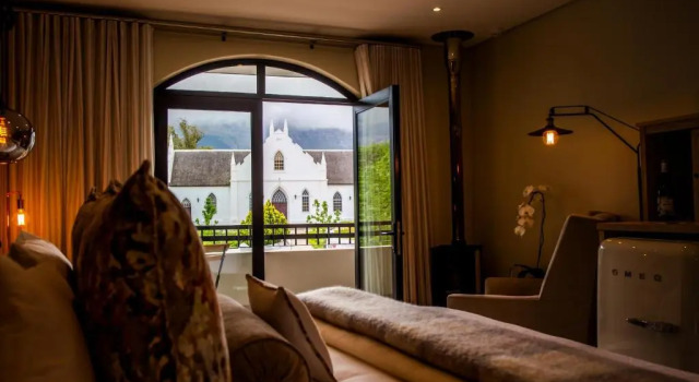 Люкс Le Petit Manoir Boutique Hotel