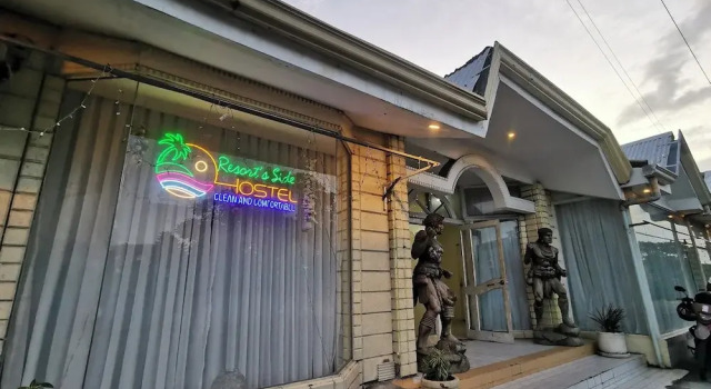 Resorts Side Hostel near Shangrila, Book Hostel  