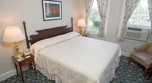 Семейный люкс Middlebury Inn