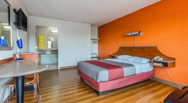 Двухместный номер Standard Motel 6-Mount Vernon, IL