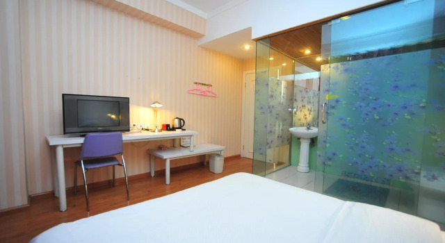 Kunming Yuntel Inn - Chuanjin Road, Rezerwuj Hotel Hotele w Kunming z parkingiem, w pobliżu Kunming North Railway Station, Parking