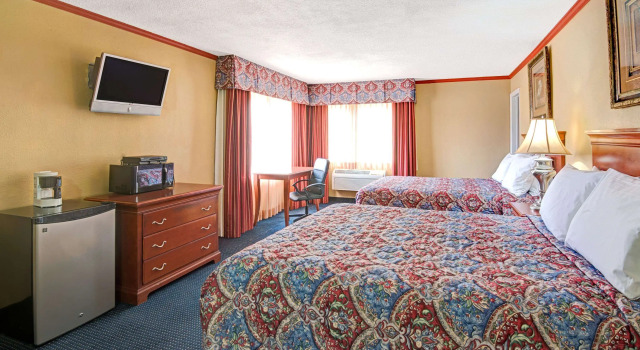 Americas Best Value Inn Downtown Albuquerque, Rezerwuj Mini-hotel Hotele w Albuquerque z parkingiem, Parking