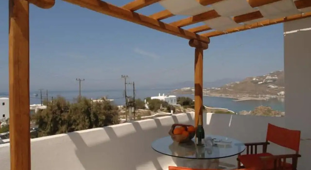 Люкс Deluxe с балконом и с видом на море Sahas Suites