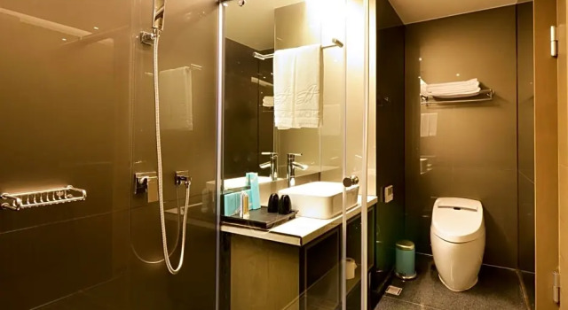 Economy Doppel Zimmer Amici hotel Six Star Hostel