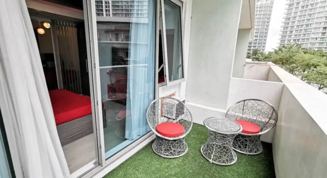Fully Furnished Cozy Apartment in Azure