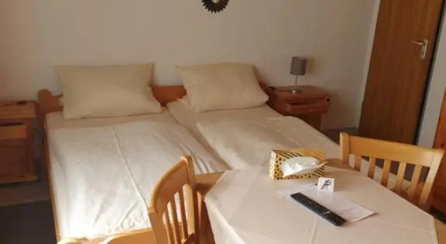 Gasthof Pension Weißes Rössl, Varaa Hotelli Hotellit Baijeri pysäköinnillä, Pysäköinti