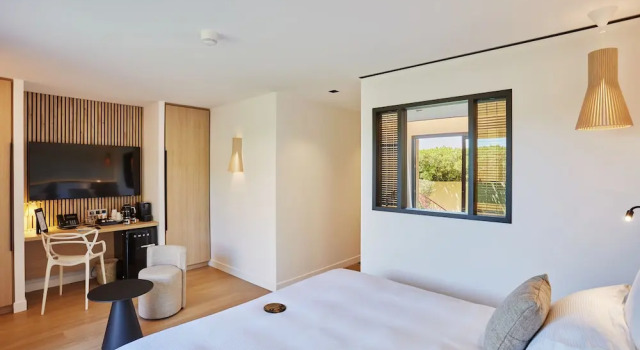 Eden Hotel